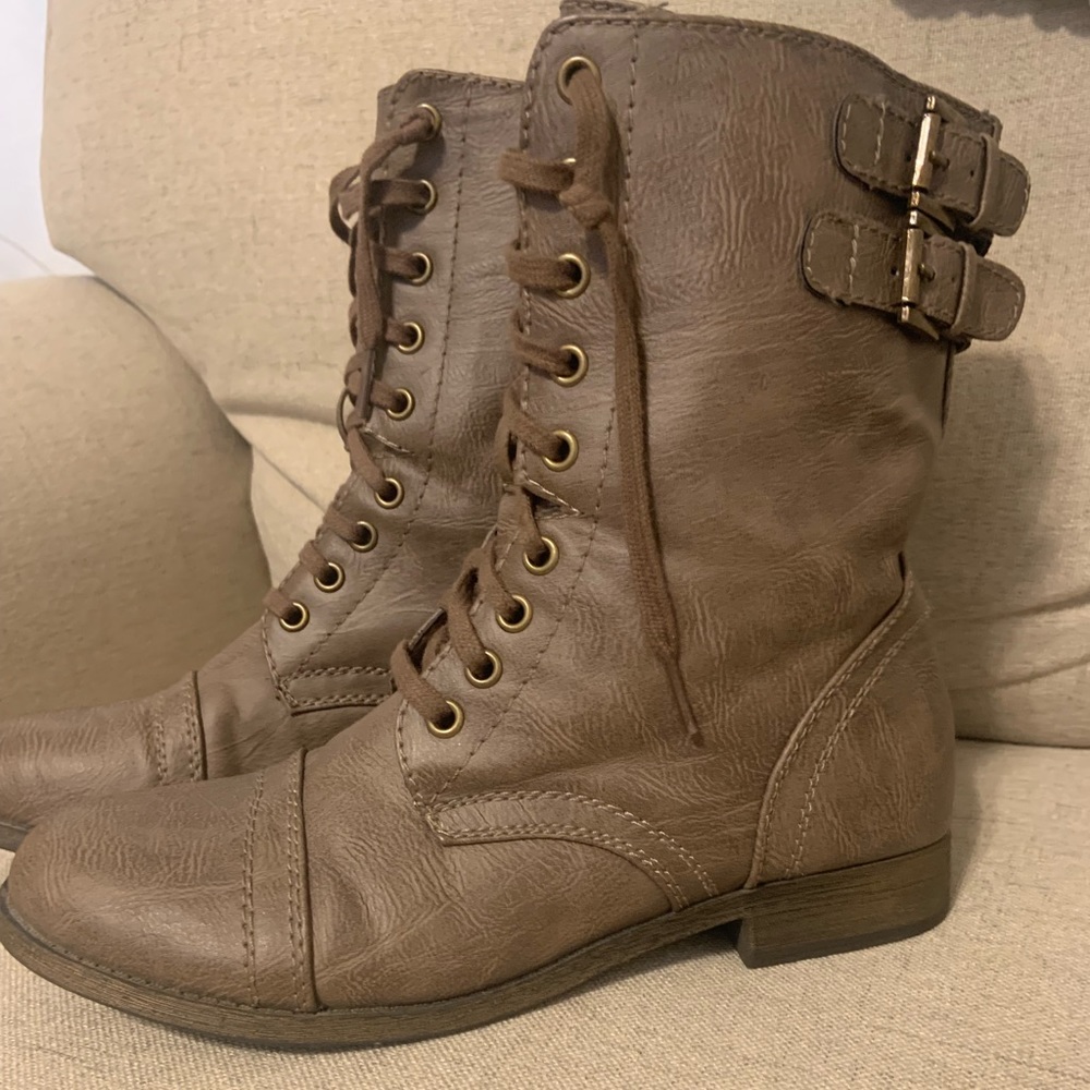 Jaycee Shoe